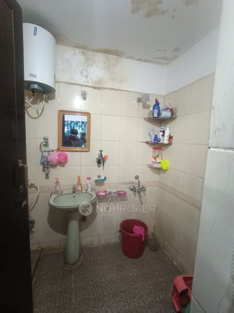 2 BHK Flat In Eswari Enclave, Hebbal For Sale  In Hebbal