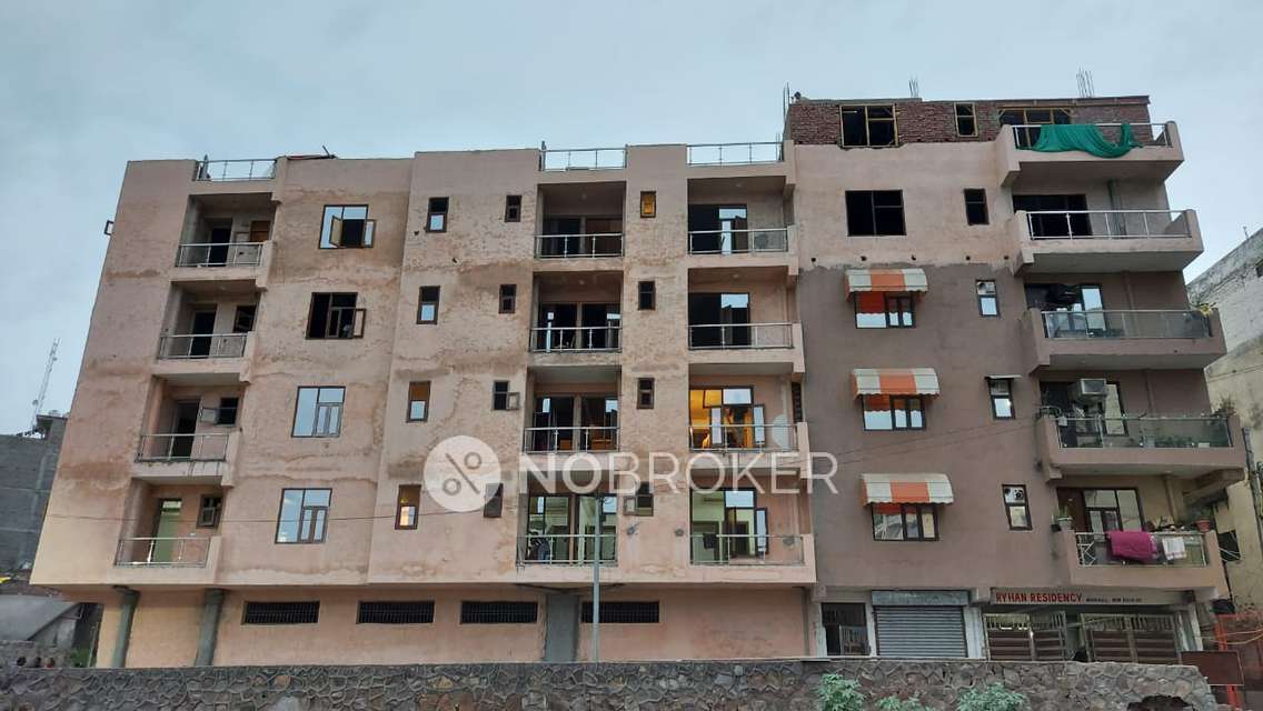 1 BHK Flat In Maruthi Apartment for Rent  In Mehrauli