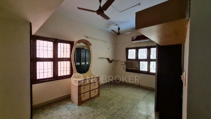 2 BHK Flat In Gyan Dharshan Apartments for Rent  In Besant Nagar