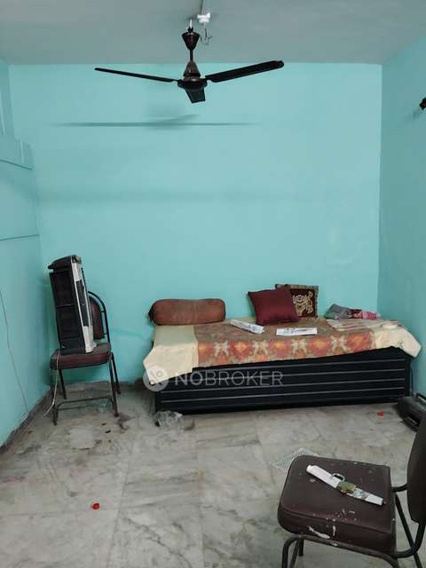 1 RK Flat For Sale  In Mulund East