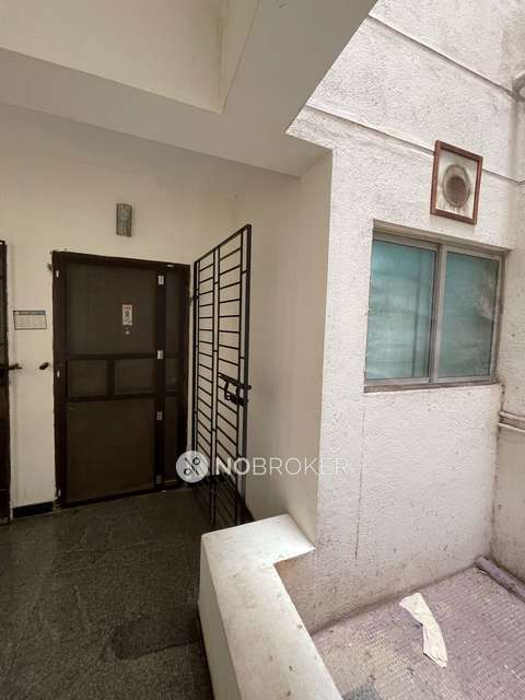 3 BHK Flat In P Dot G Express For Sale  In Kundrathur