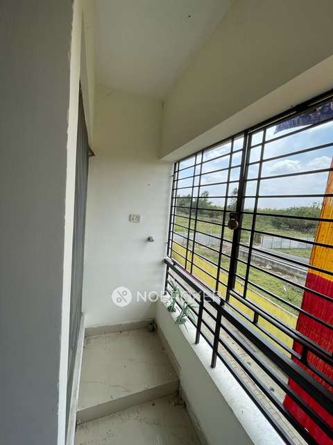 3 BHK Flat In P Dot G Express For Sale  In Kundrathur