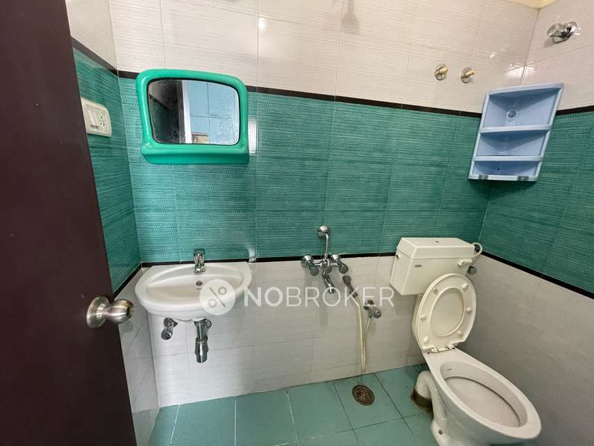 3 BHK Flat In P Dot G Express For Sale  In Kundrathur