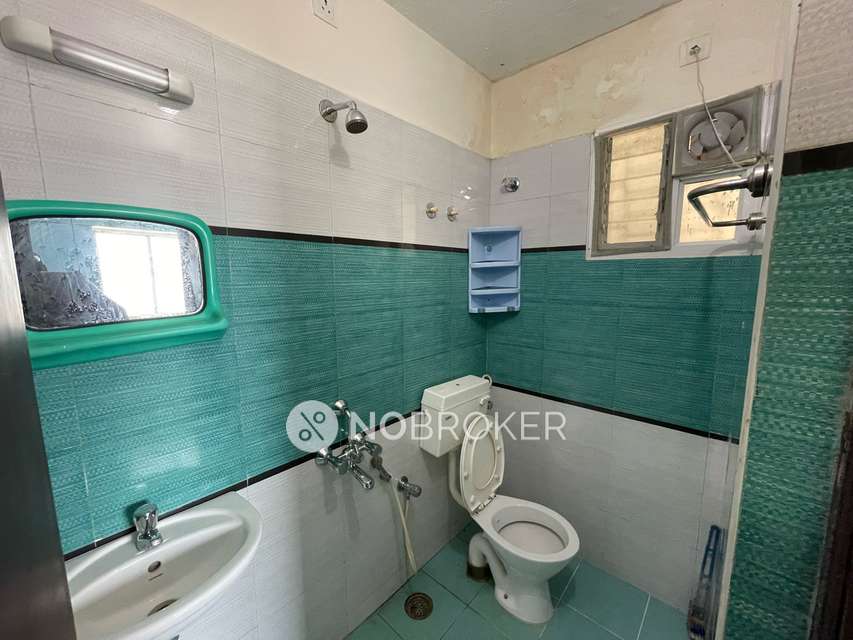 3 BHK Flat In P Dot G Express For Sale  In Kundrathur