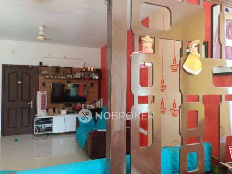 Tvh Taus Egattur Rent WITHOUT BROKERAGE Semifurnished 3 BHK Rental
