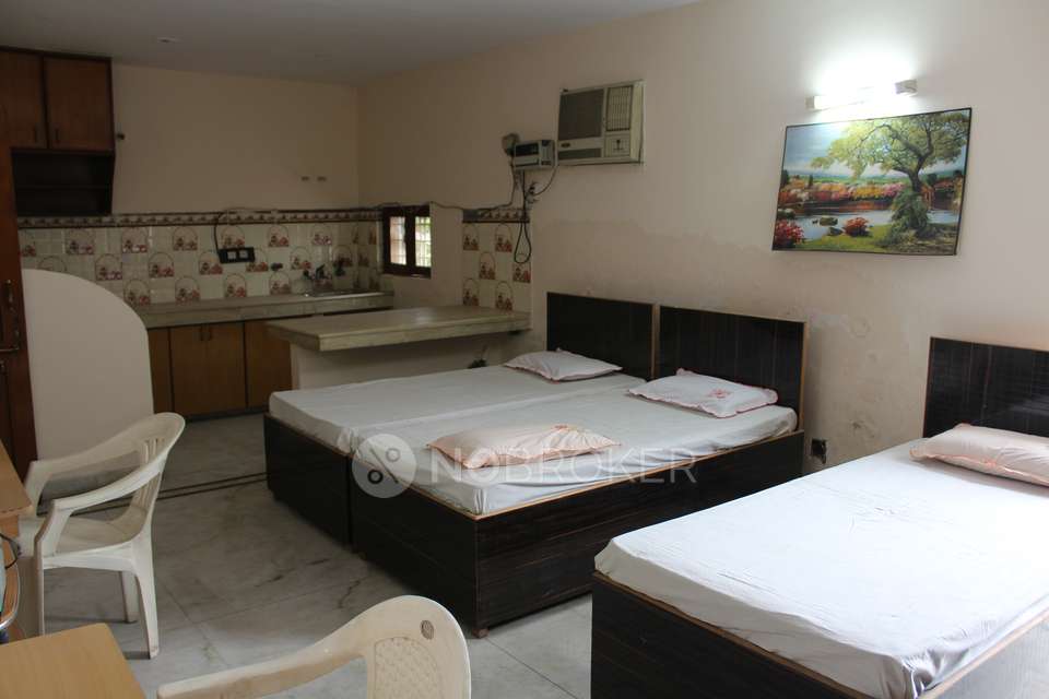 PG for Girls in Sector 36