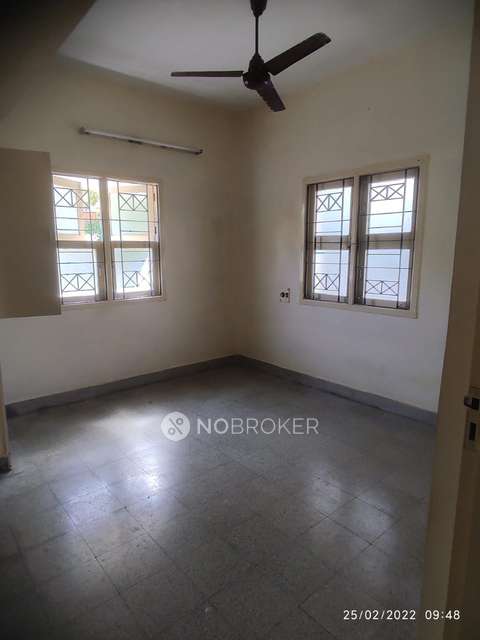 2 BHK Flat In Vijayshanthi Apartments  For Sale  In Kotturpuram