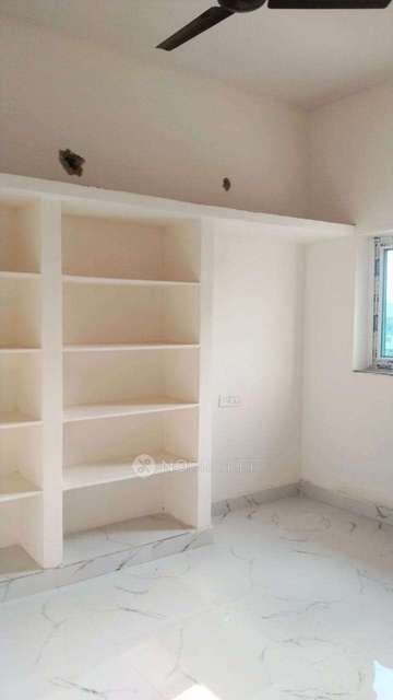 2 BHK Flat for Rent  In Serilingampally