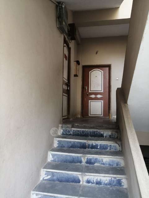 2 BHK Flat In Vittal Sai Nidhi Apartments For Sale  In Padmarao Nagar,