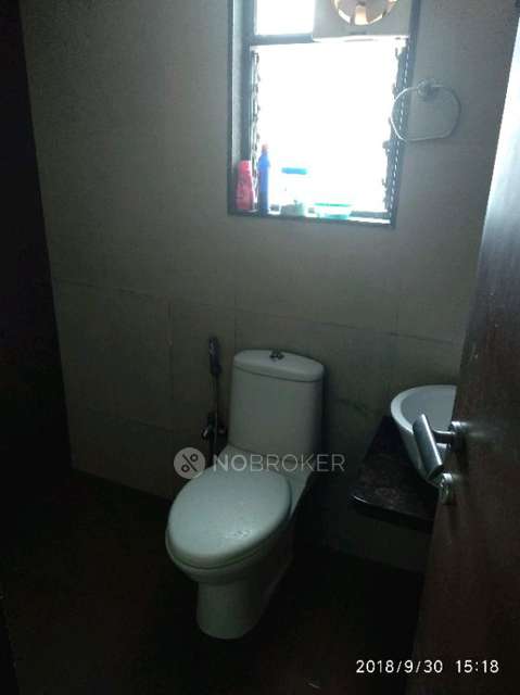 2 BHK Flat In Forest Hills Society For Sale  In Forest Hills Society