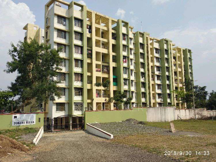 2 BHK Flat In Forest Hills Society For Sale  In Forest Hills Society