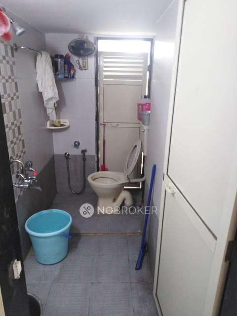 2 BHK Flat In Siddhi Silver Arcade For Sale  In Majiwada