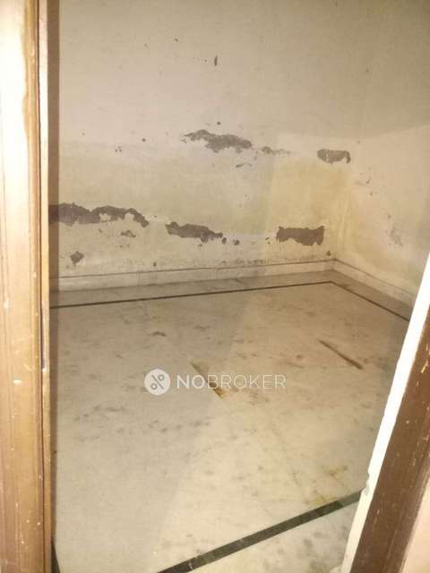 2 BHK Flat For Sale  In Mandawali