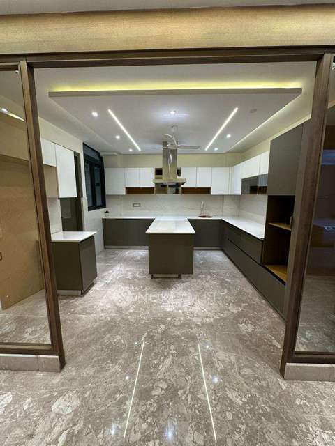 4 BHK Flat For Sale  In Swasthya Vihar