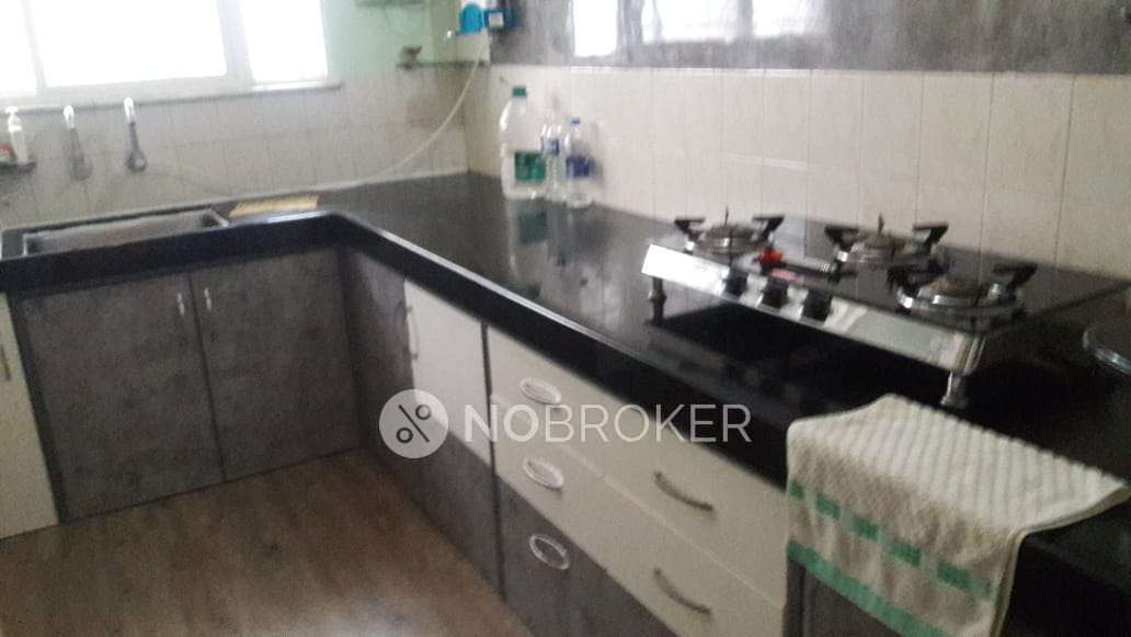 3 BHK Flat In Shwetali Housing Society For Sale  In Kothrud