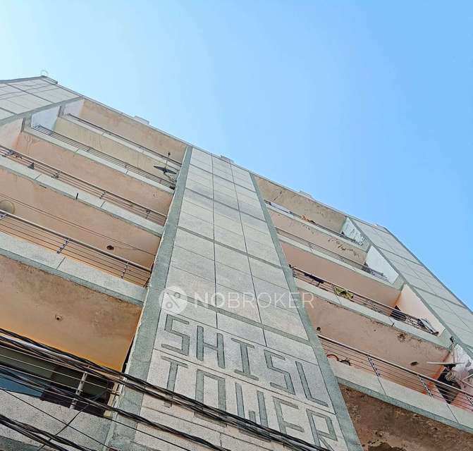 2 BHK Flat In Shishil Tower For Sale  In Sector 121