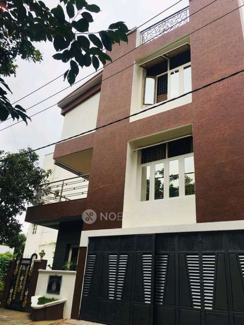4 BHK Flat For Sale  In  Bharat Nagar