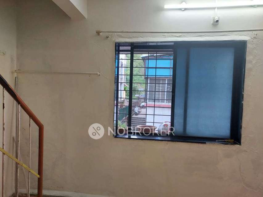 1 BHK Flat In Manohar Residency, Left Bhusari, Kothrud for Rent  In Kothrud