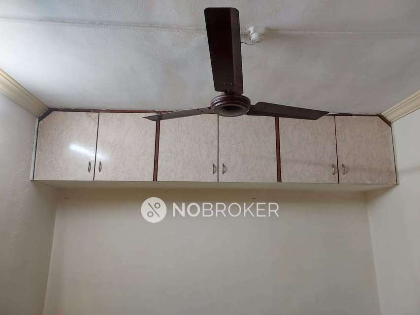 1 BHK Flat In Manohar Residency, Left Bhusari, Kothrud for Rent  In Kothrud