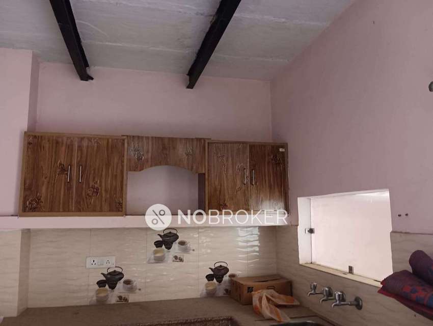 4+ BHK Flat For Sale  In  Sector 7