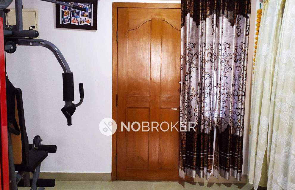 3 BHK Flat In Sai Apartment For Sale  In Selaiyur