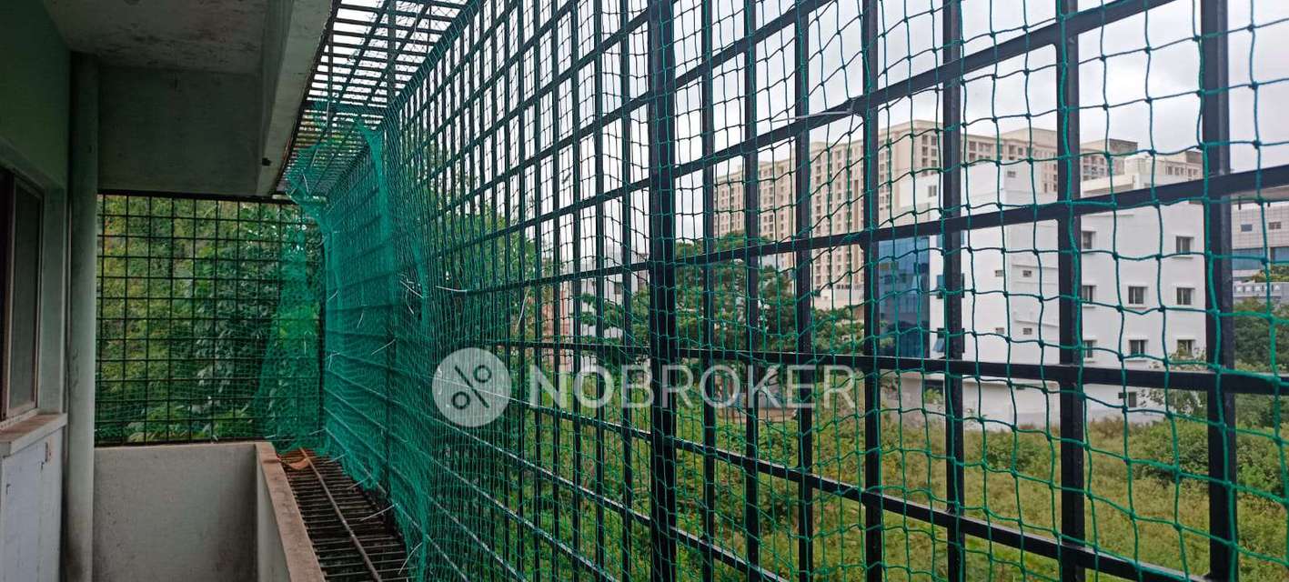 2 BHK Flat In Classic Apartments For Sale  In Devinagar