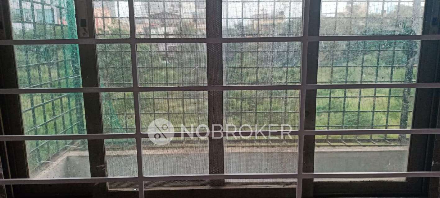 2 BHK Flat In Classic Apartments For Sale  In Devinagar