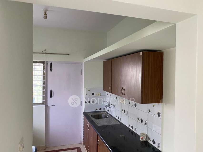 2 BHK Flat In Classic Apartments For Sale  In Devinagar