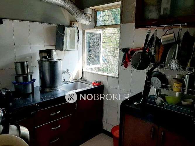 2 BHK Flat In Pankaj Chs For Sale  In Borivali East