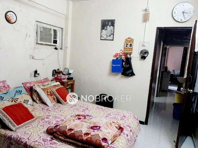 2 BHK Flat In Pankaj Chs For Sale  In Borivali East