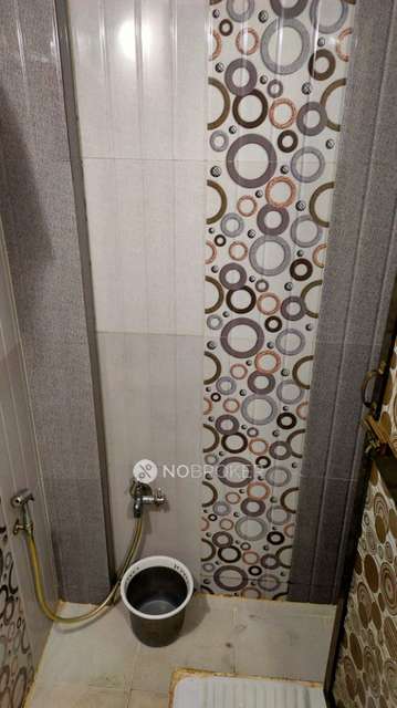 1 RK Flat In Rohini Bhuvan Chs For Sale  In Thane East