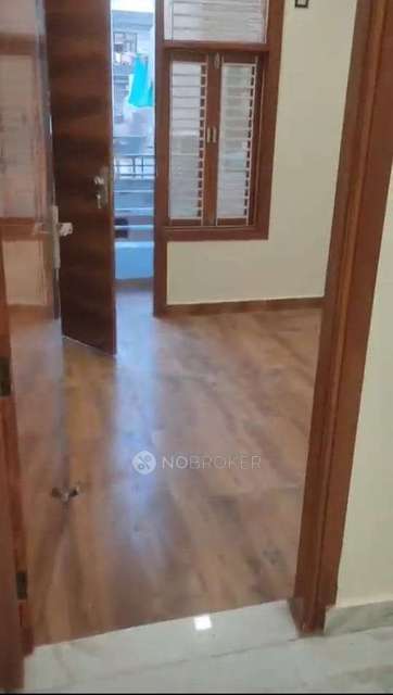 2 BHK Flat For Sale  In Mohan Garden