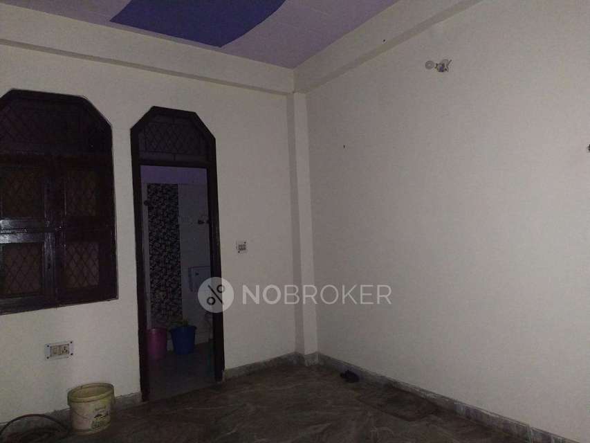 3 BHK Flat In Vrindavan Garden Ghaziabad For Sale  In Raj Bagh