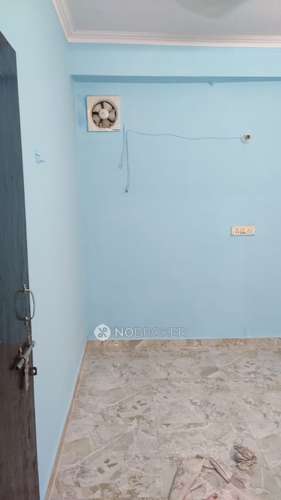 1 BHK Flat In Central Apartment For Sale  In Sector 73