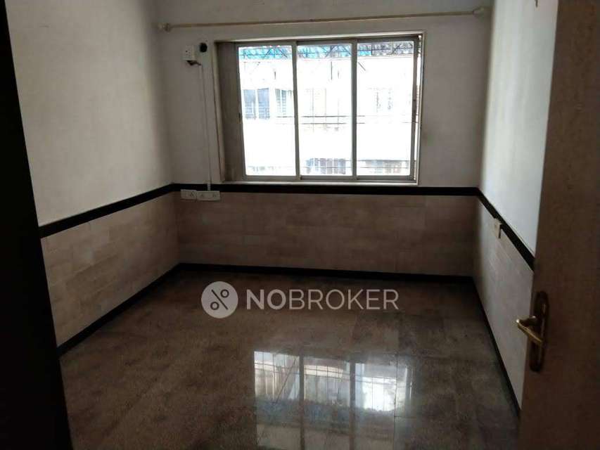 1 BHK Flat In Dheeraj Uphar Chs For Sale  In Malad East