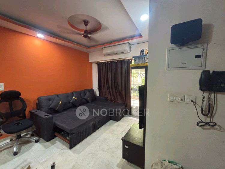 Single Room for Male In 1 BHK  In Lodha Amara Tower In Thane West