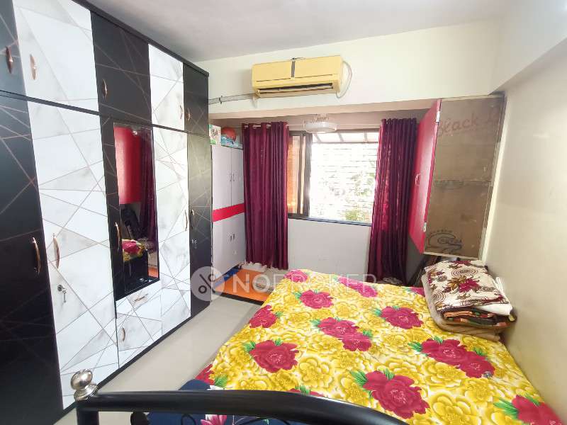 1 BHK Flat In Gokul Heights For Sale  In Kandivali West