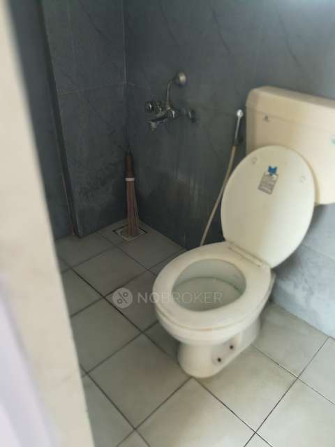 2 BHK Flat In Simplicity For Sale  In Hadapsar