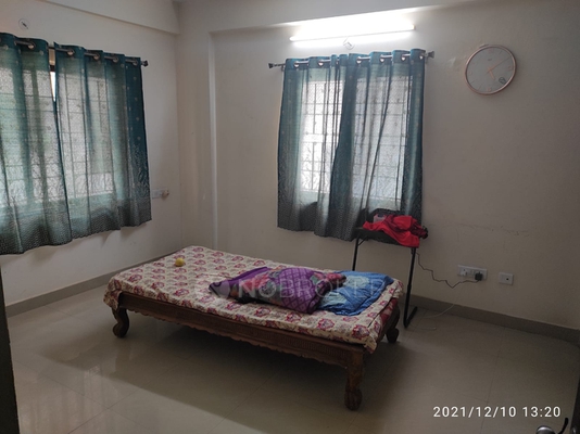 3 BHK Flat In Splendour Apartments for Rent  In Gajularamaram
