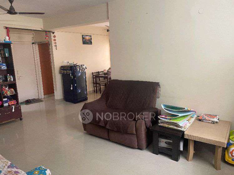 2 BHK Flat In Golden Woods Apartment for Rent  In 1st Cross Road, Basavanagara