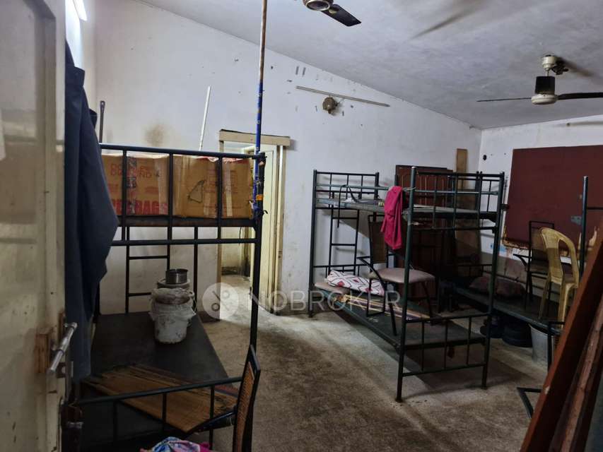 Showroom in Mogappair East, Chennai for Rent 