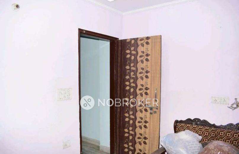3 BHK Flat In Apartment  For Sale  In Shadipur 