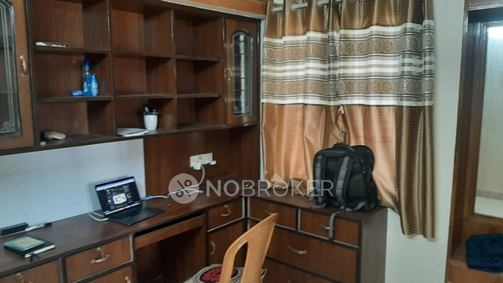 2 BHK Flat In Om Sai S. V. Crown, Kaggadasapura For Sale  In Kaggadasapura