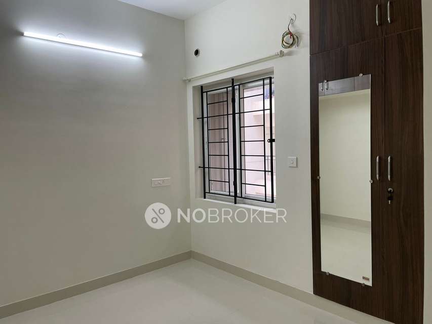 1 BHK Flat In Elegants Pinnacle, Old Mahabalipuram Road for Rent  In Old Mahabalipuram Road