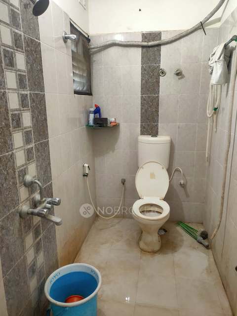 2 BHK Flat In Nest Grandeur For Sale  In Semmenchery