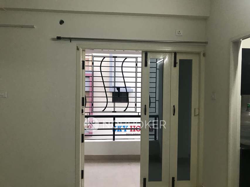 2 BHK Flat In Nest Grandeur For Sale  In Semmenchery