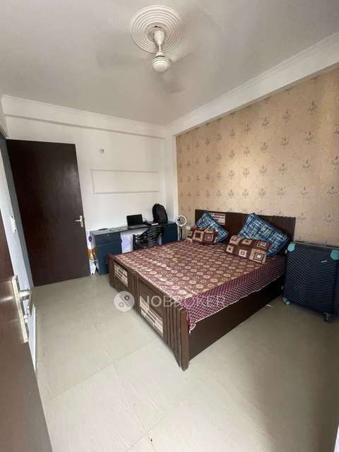 2 BHK Flat In Ginni Appartment  For Sale  In Chhatarpur