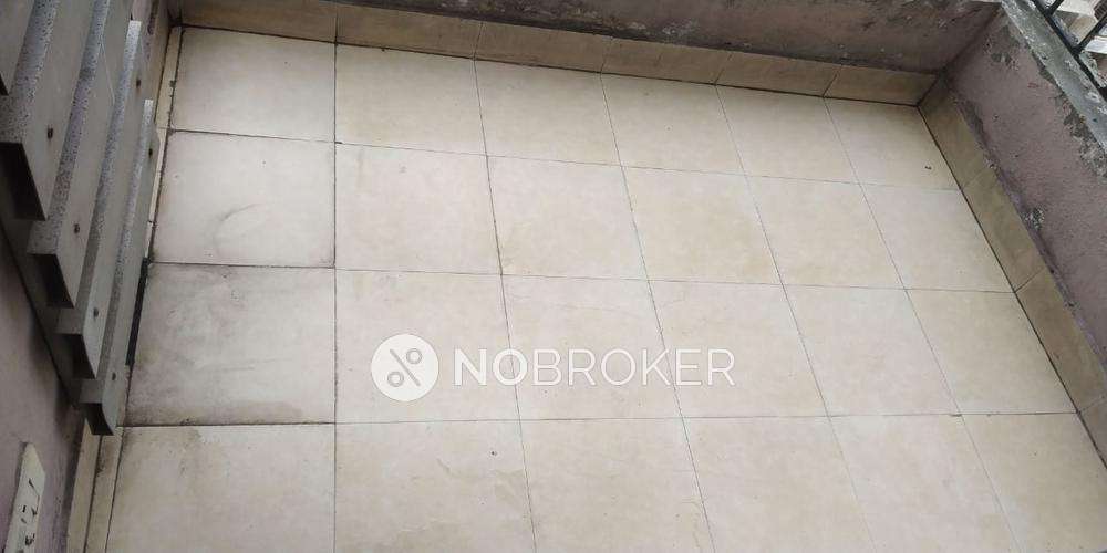 2 BHK Flat In Amrapali Empire For Sale  In Dundahera