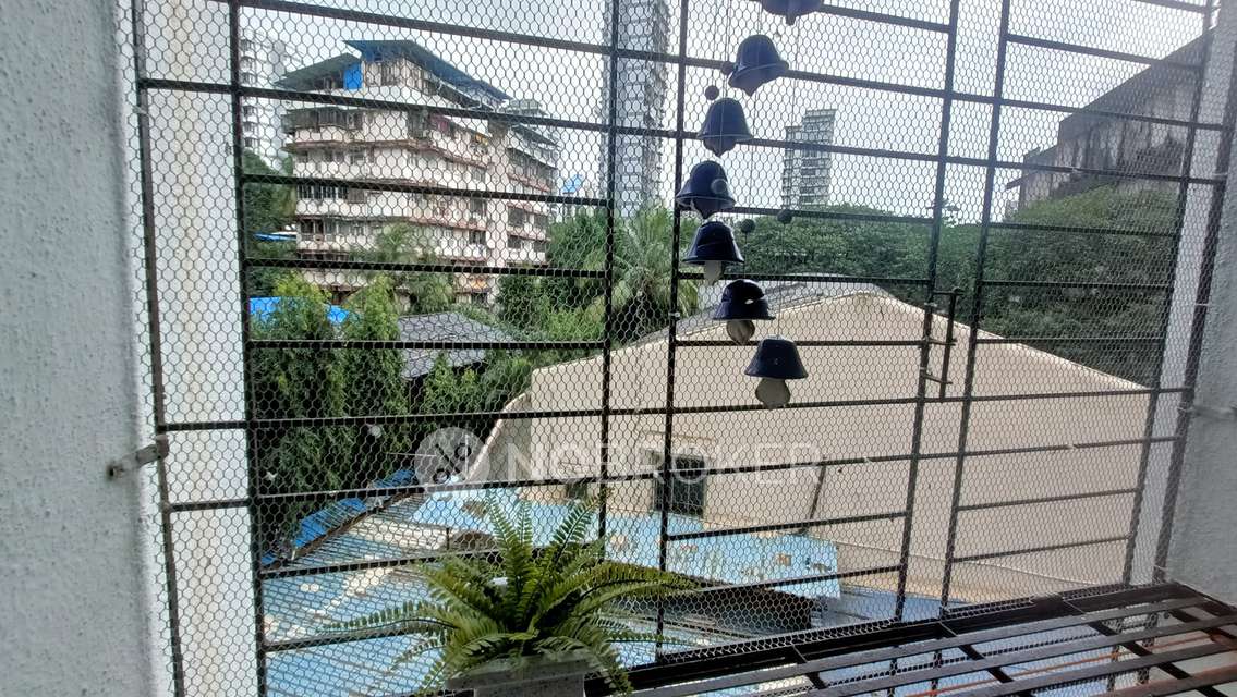 1 RK Flat In Om Sai Sraddha Chs For Sale  In Mulund West