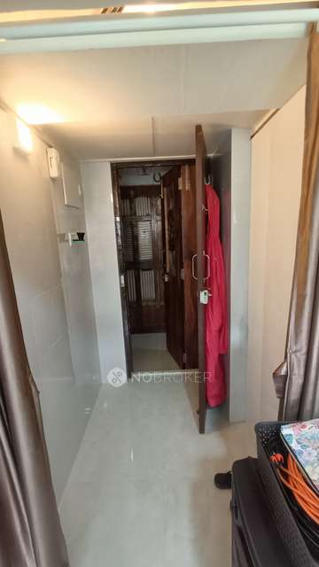 1 RK Flat In Om Sai Sraddha Chs For Sale  In Mulund West